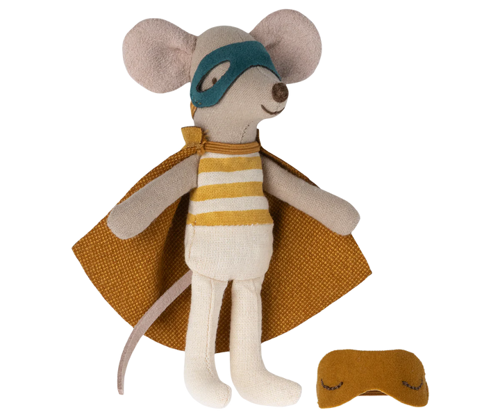 Super hero mouse, Little brother in matchbox